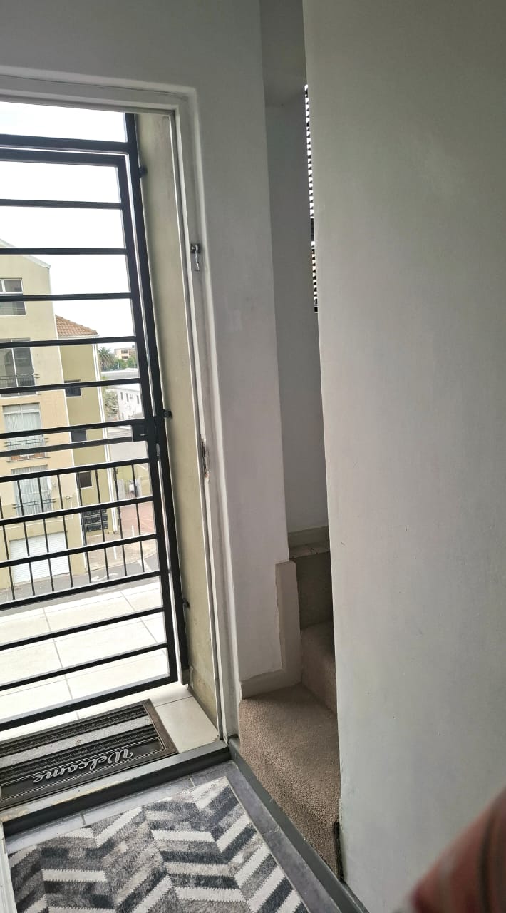 1 Bedroom Property for Sale in Fairfield Estate Western Cape